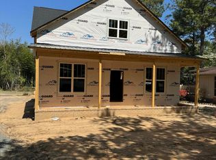 460 N May St, Southern Pines, NC 28387