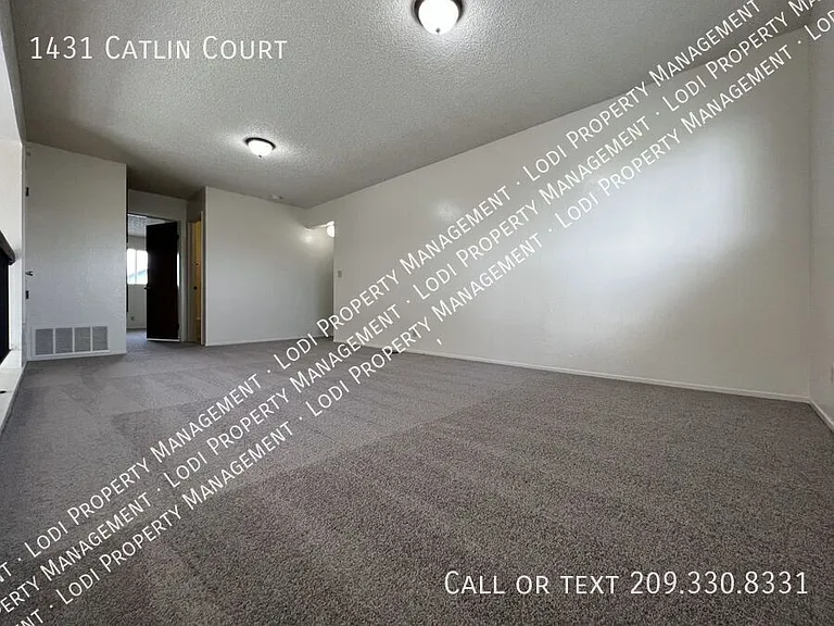 1431 Catlin Ct — Photo 32