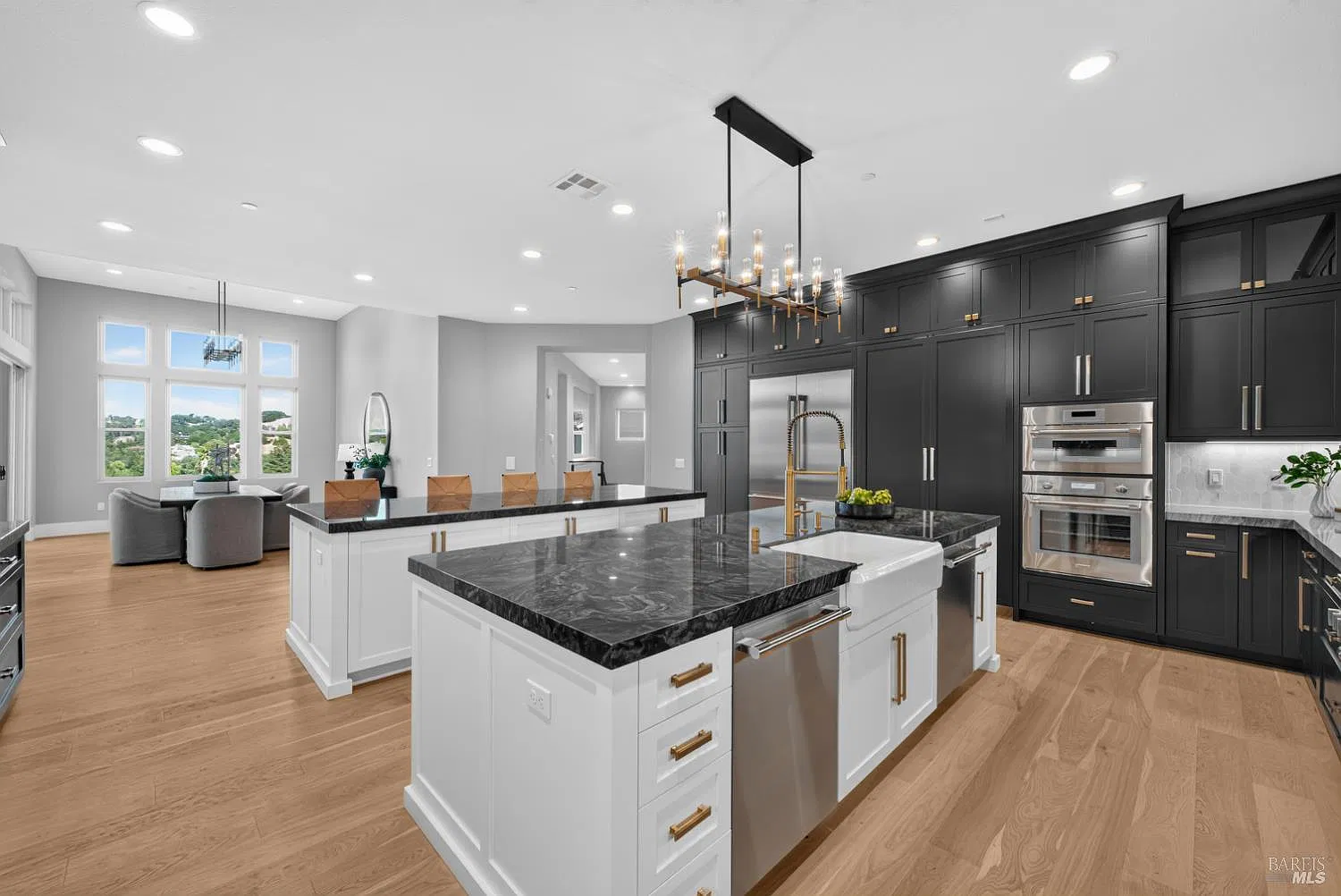 22 Oak Knoll Court - Photo 7