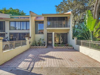 750 E Coco Plum Cir APT 8, Plantation, FL, 33324