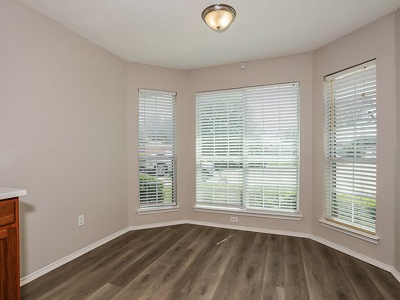 5th image of 10600 Copperwood Ln
