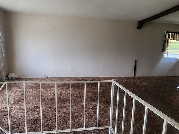 2nd image of 424 Mark Ave