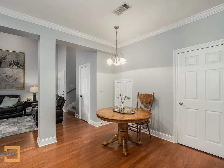 3218 Veterans Memorial Pkwy — Photo 14