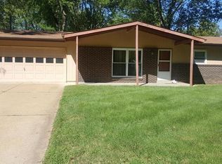 12457 Larkwood Dr, Saint Louis, MO