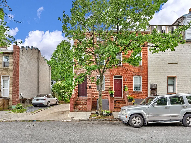 104 S Carrollton Ave — Photo 25