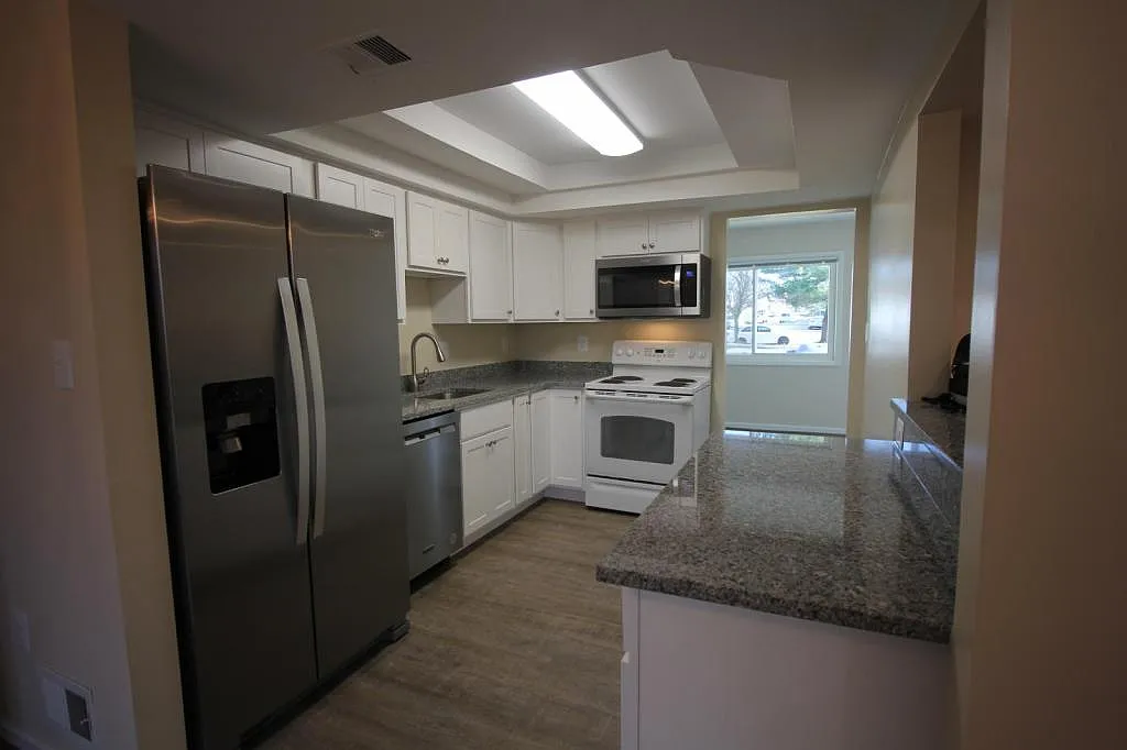 48 Monarch Drive — Photo 3