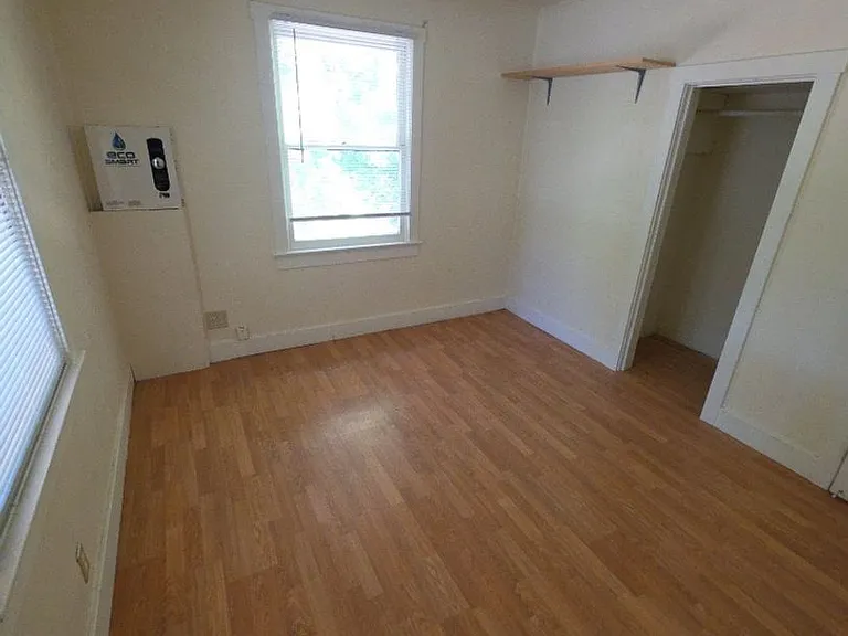 9633 Middle Creek Rd — Photo 17