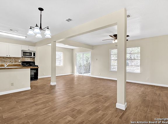 4th image of 5323 Santa Cruz St