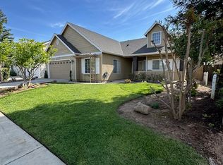 7826 N Laureen Ave, Fresno, CA 93720