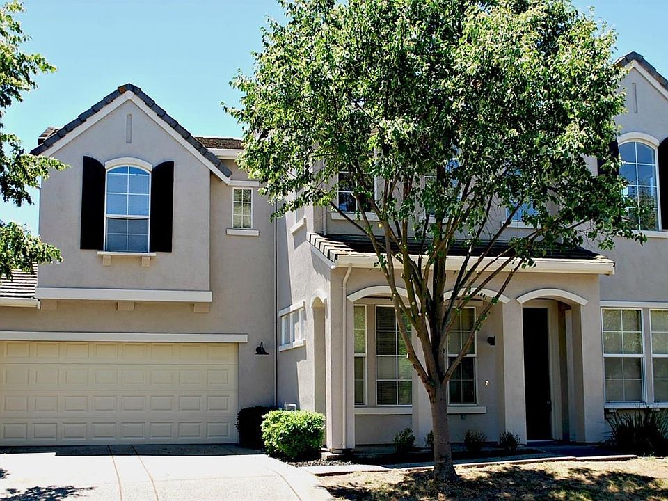 1st image of 2572 Serenata Way