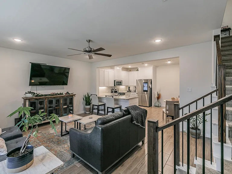 4503 Fossil Opal Ln — Photo 9