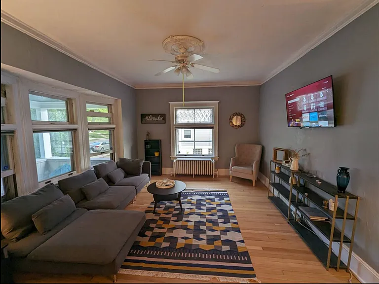 2851 N Downer Ave — Photo 1