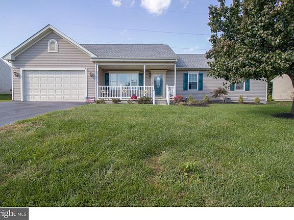 2nd image of 17 Mailly Dr
