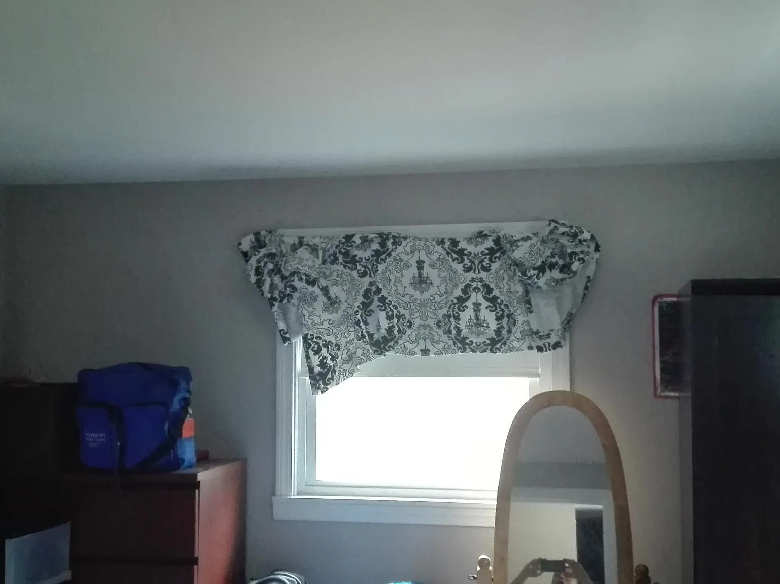3 bed, 1.5 bath, 1100 sqft, $2,500 — Photo 1