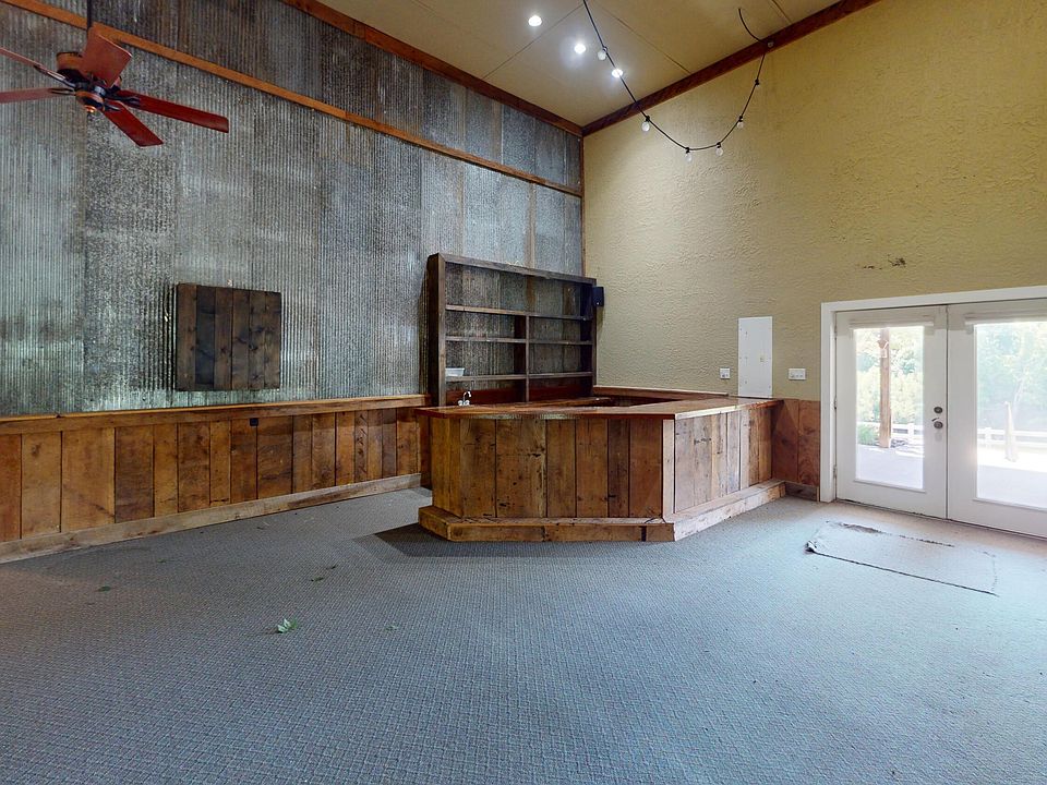 10th image of 1532 Jackson Hill Rd