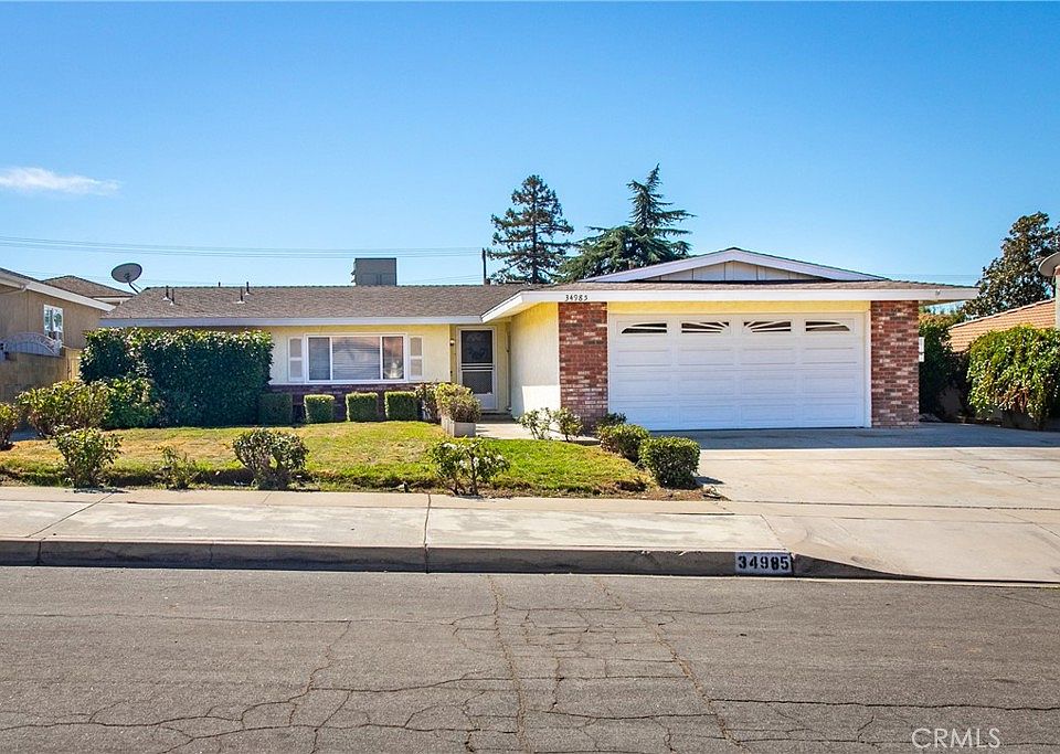 1st image of 34985 Persimmon Ave