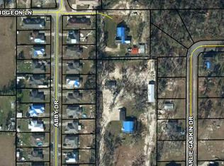Charlie Gaskin Dr, Wewahitchka, FL 32465