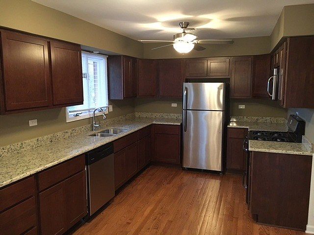 1st image of 20659 W Lakeview Ave