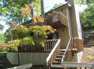 1322 Ridge Cir, Sunrise Beach, MO 65079