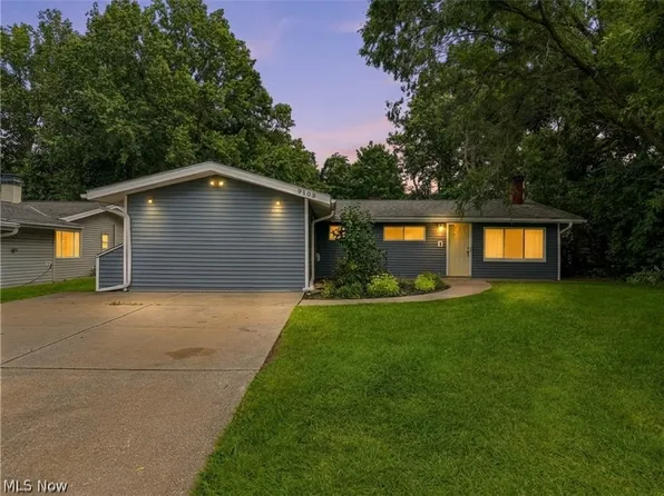 9103 Cranbrook Dr, Northfield, OH 44067