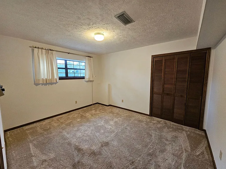 1437 Parkway Dr — Photo 12