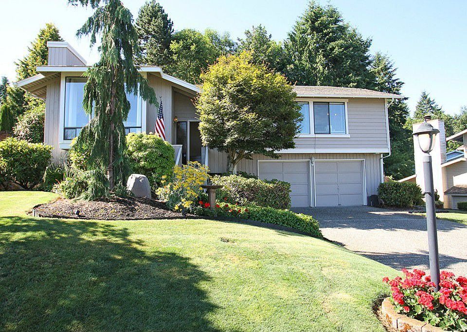 1st image of 4623 NE 203rd Ct