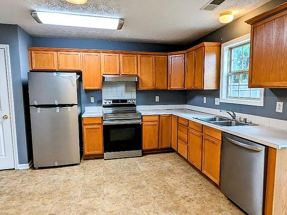5th image of 2356 Prescott Ln
