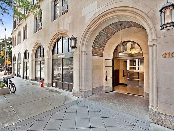 3rd image of 405 W 23rd St #9M