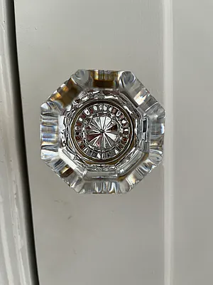 Sold by Compass | media 21