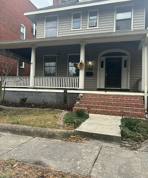 1029 Redgate Ave — Photo 14