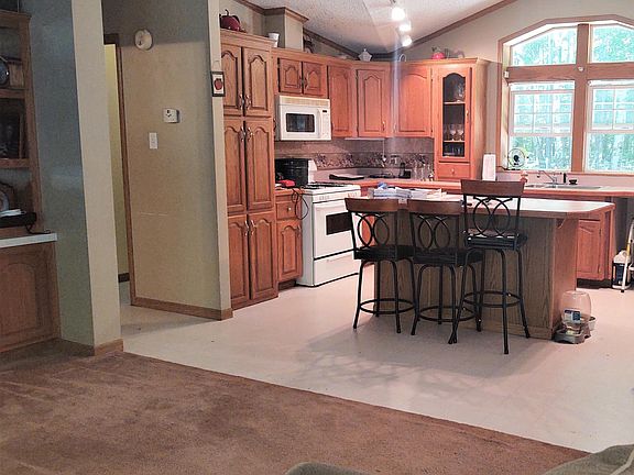 4th image of 3340 Birchwood Trl