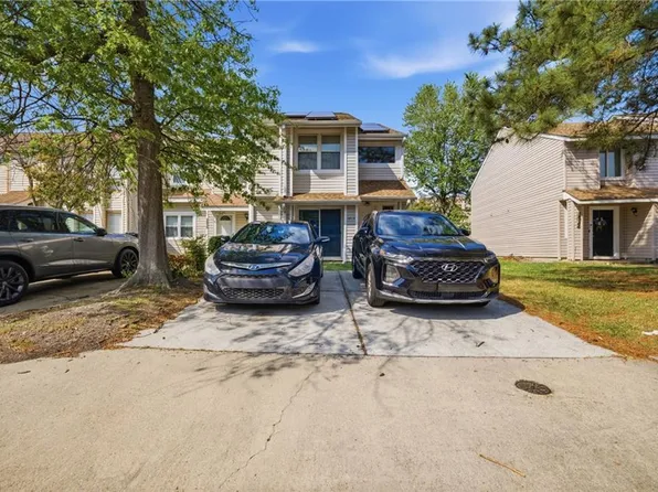 3817 Chimney Creek Dr, Virginia Beach, VA 23462
