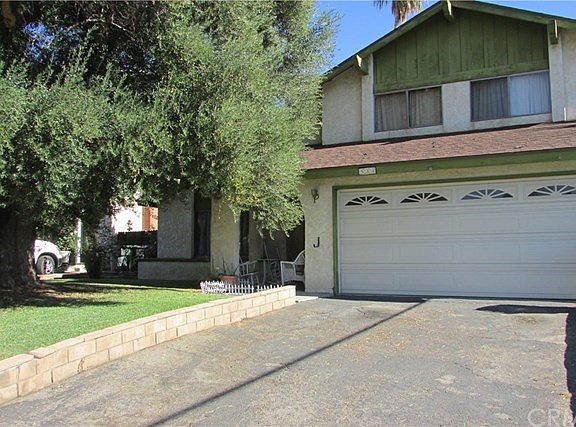 2nd image of 533 San Gorgonio Dr