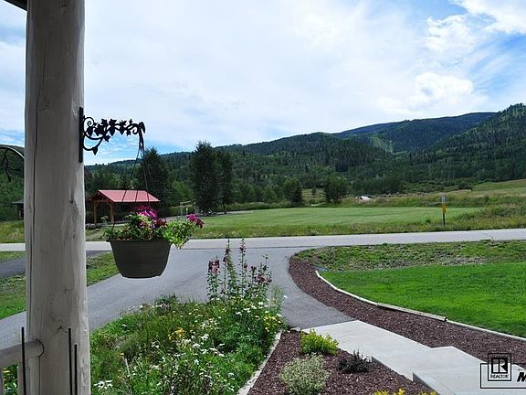From front door- park and abandoned Stagecoach ski area.