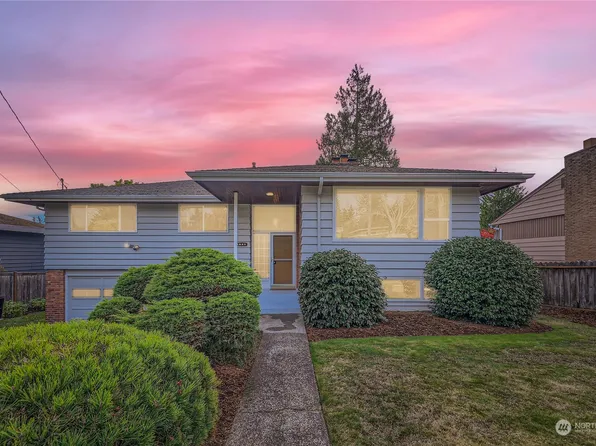 1825 NW 204th Street, Shoreline, WA 98177