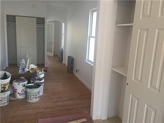 3rd image of 431 Humboldt St APT 3L