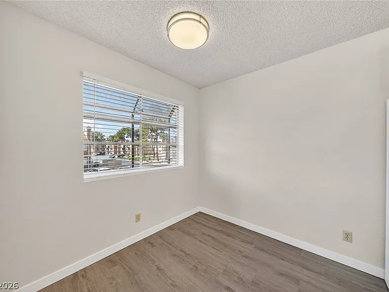 2702 Alicialynn Way #D — Photo 13