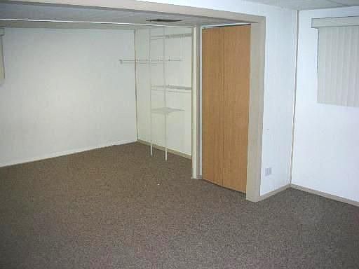 4th image of 5900 W 89th Pl