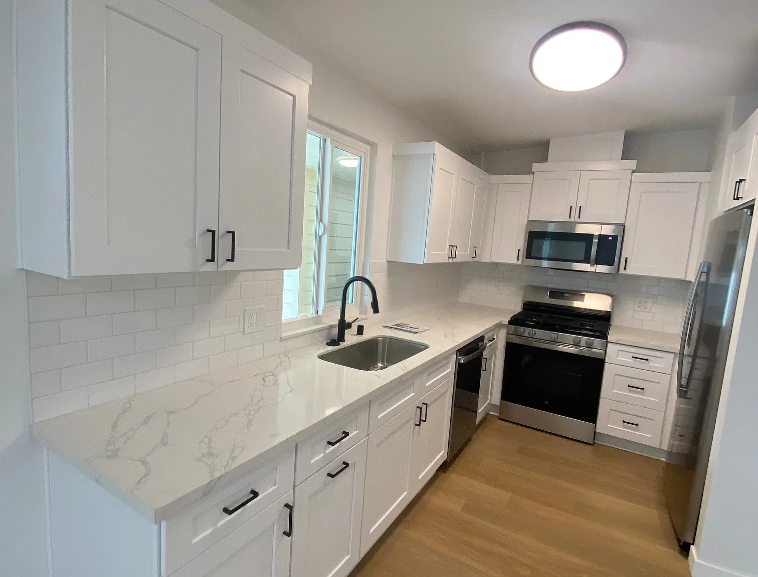 4 bed, 1575 sqft, $4,795 — Photo 2