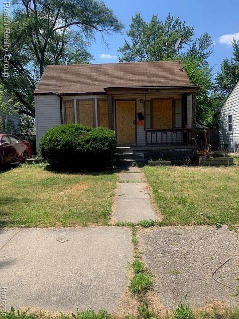 1st image of 8411 Westwood St