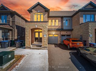 145 Adventura Rd, Brampton, ON L7A 5A7