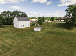 N6923 Briggs Rd, Holmen, WI 54636