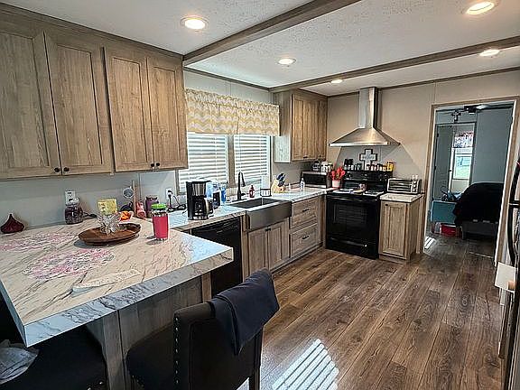 4th image of 6728 Stone Valley Dr