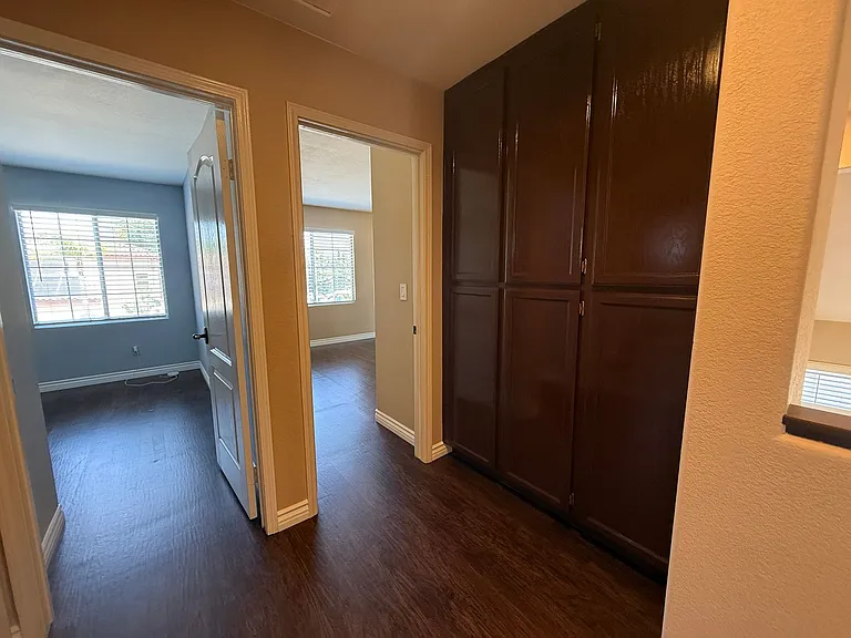 216 Richmond Park Pl — Photo 34