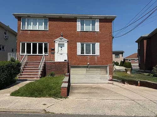 805 Harvard Pl Photo 1