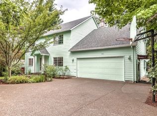 8295 SW Avery St, Tualatin, OR 97062