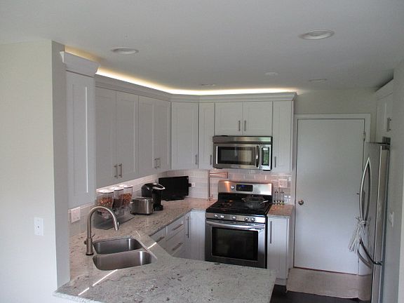 4th image of 1451 Brittania Way