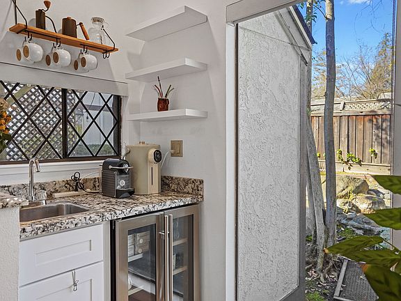 4th image of 2515 Exeter Square Ln