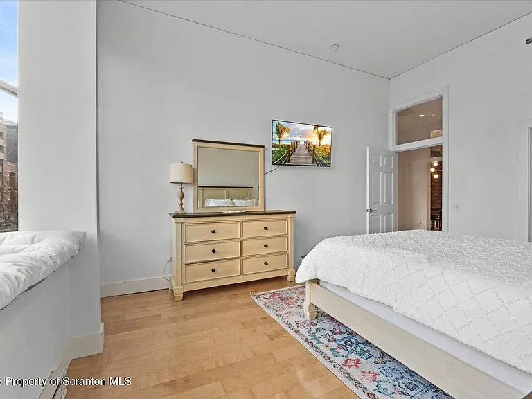 509 Bogart Pl #202 — Photo 10
