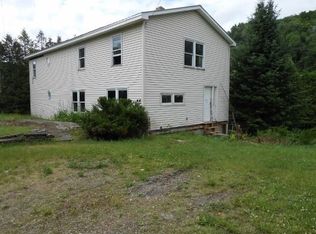 307 Flat Iron Rd, Wolcott, VT 05680